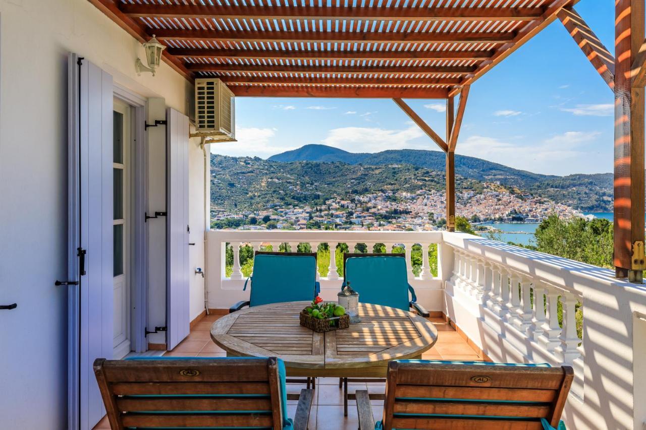 Villa Rodia With Swimming Pool On Skopelos Island Buitenkant foto