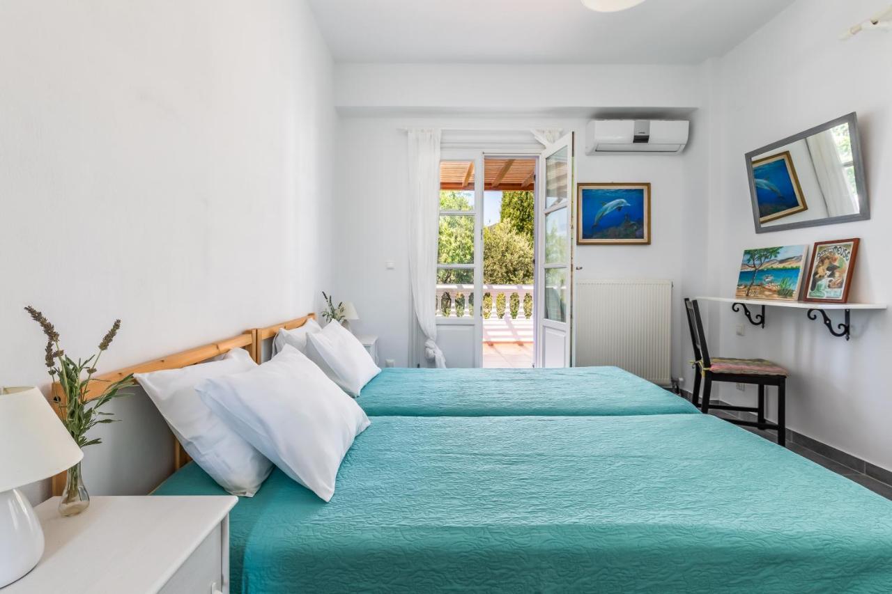 Villa Rodia With Swimming Pool On Skopelos Island Buitenkant foto