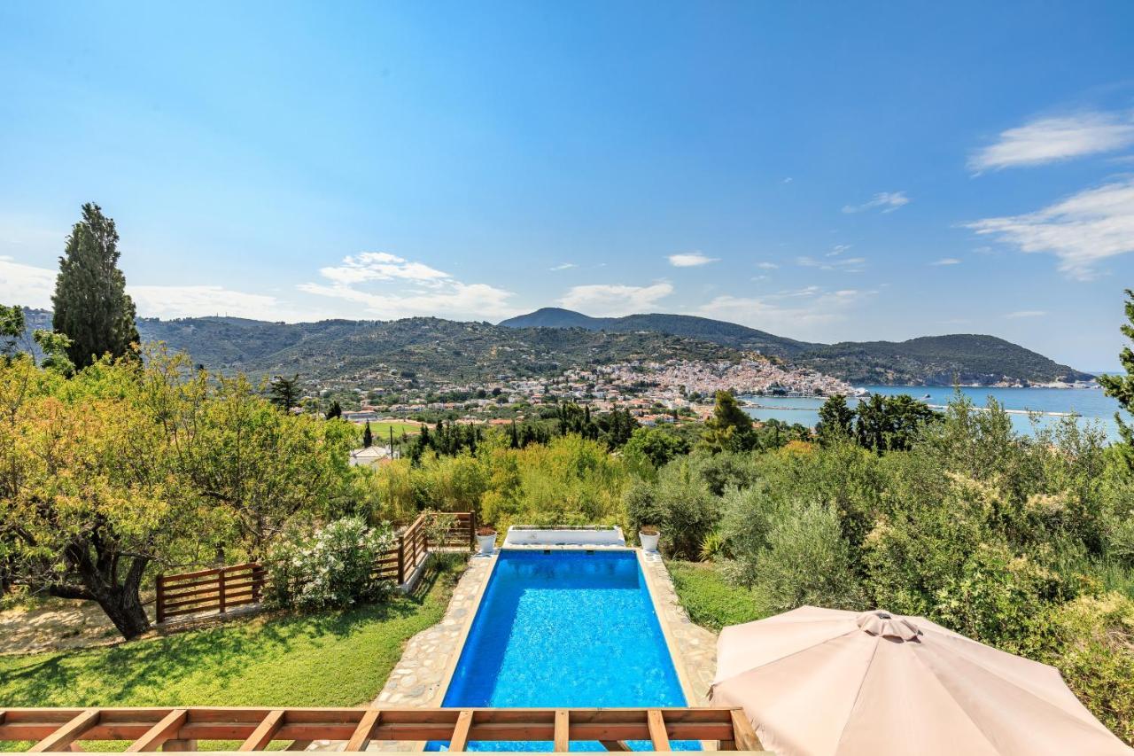 Villa Rodia With Swimming Pool On Skopelos Island Buitenkant foto
