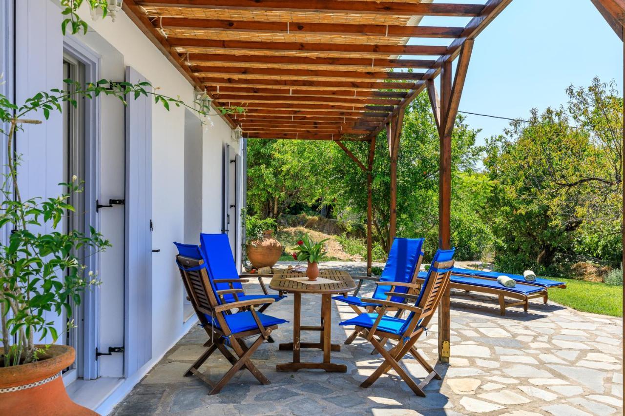 Villa Rodia With Swimming Pool On Skopelos Island Buitenkant foto